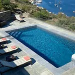 Villa Faros Kea With Private Pool And Stunning Views
