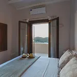 Faros Kea With Private Pool And Stunning Views Vourkari
