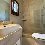 Faros Kea With Private Pool And Stunning Views