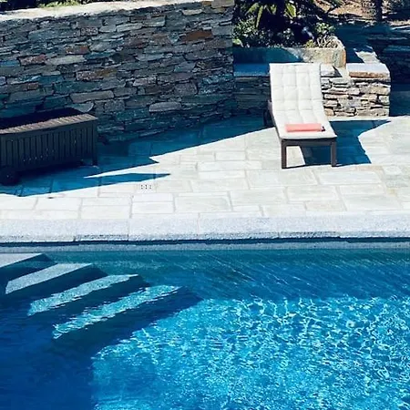 فيلة Faros Kea With Private Pool And Stunning Views Vourkárion