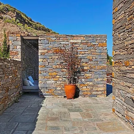 Faros Kea With Private Pool And Stunning Views Vourkárion