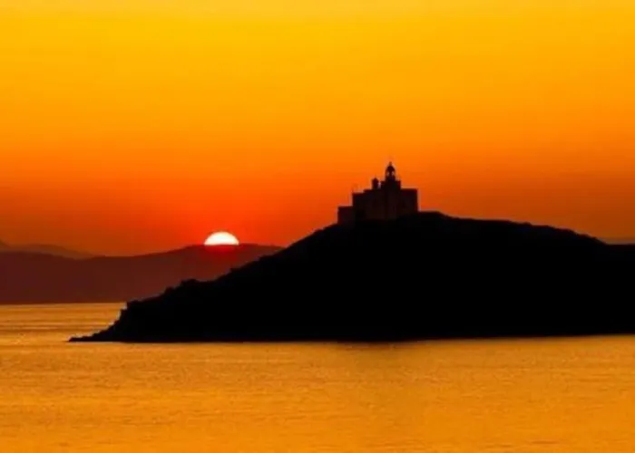 Villa Faros Kea With Private Pool And Stunning Views