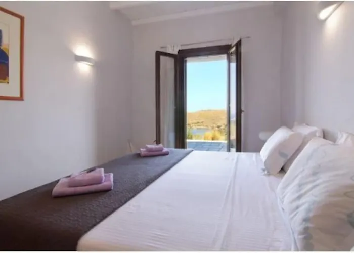 Faros Kea With Private Pool And Stunning Views Villa