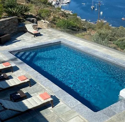 Villa Faros Kea With Private Pool And Stunning Views